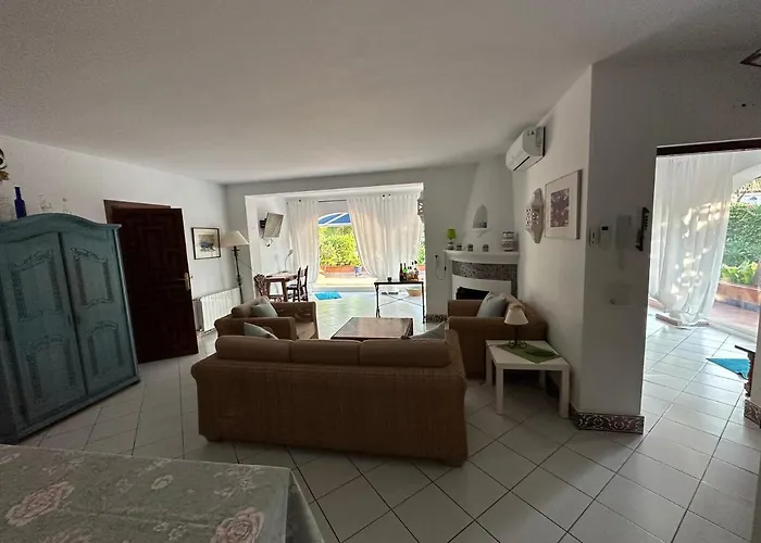 Дом отдыха Costabella / A Mar